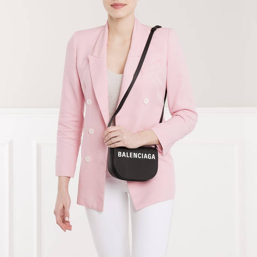 網購Balenciaga 手袋低至香港價錢53折+免費直運香港/澳門