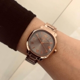 網購Vivienne Westwood手錶低至香港價錢27折+免費直運香港/澳門